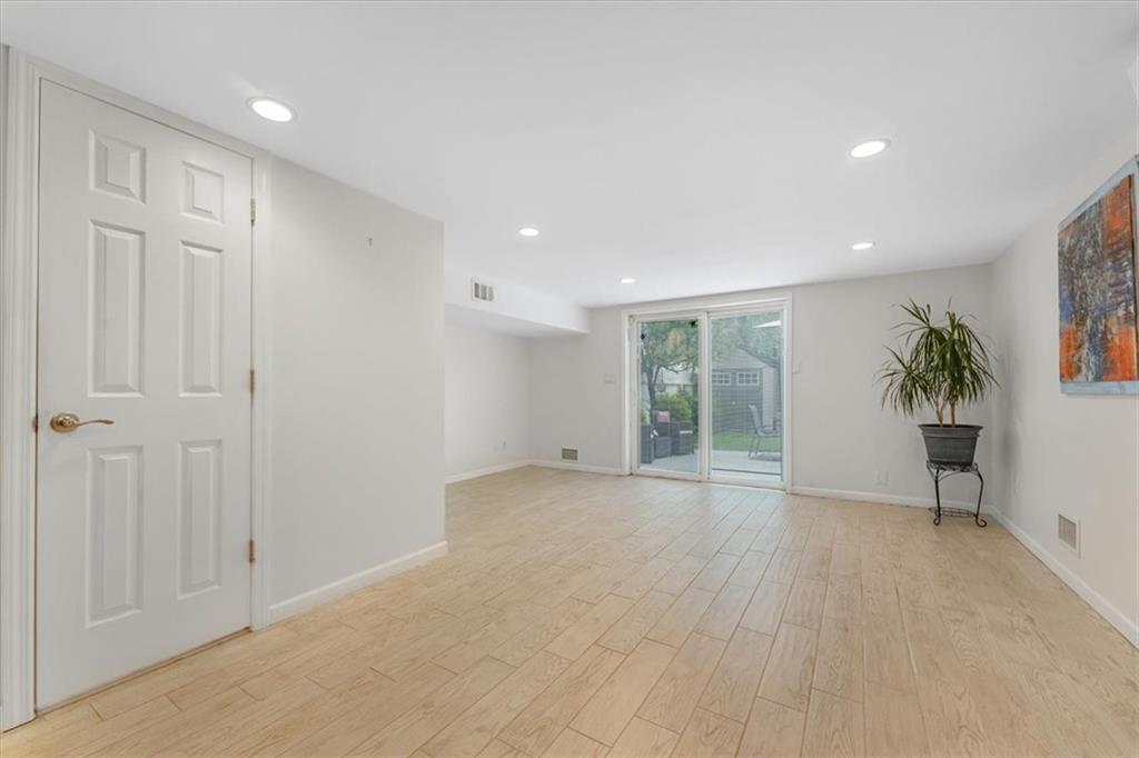7318 Avenue T Bergen Beach Brooklyn NY 11234