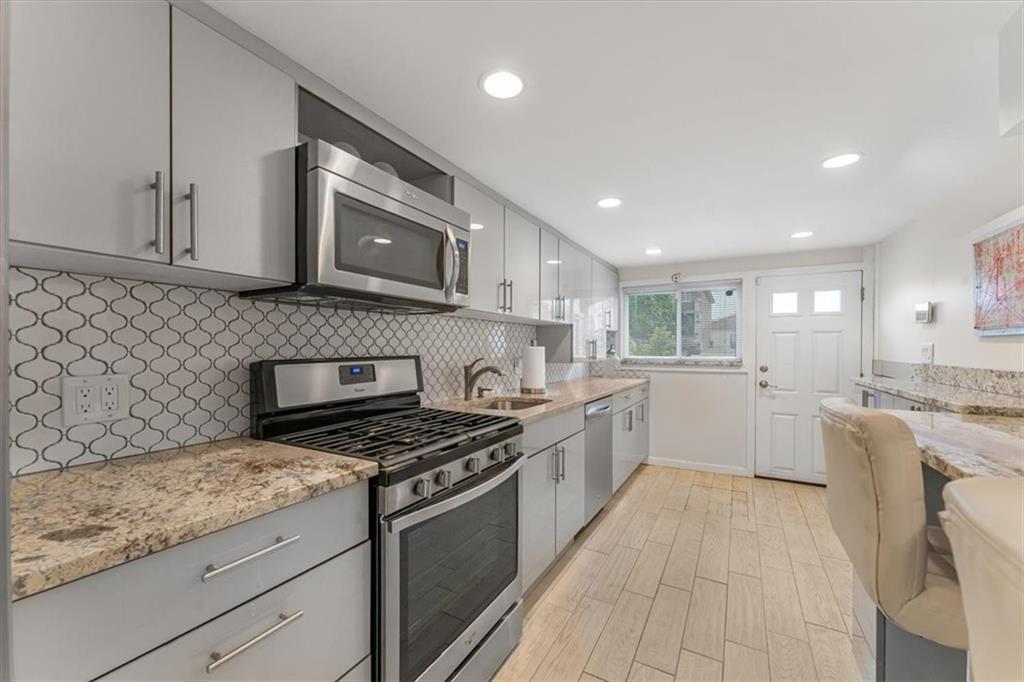 7318 Avenue T Bergen Beach Brooklyn NY 11234