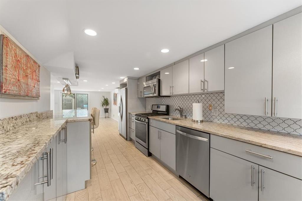 7318 Avenue T Bergen Beach Brooklyn NY 11234