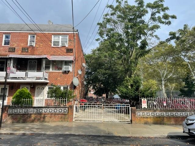 683 East 59th Street Flatlands Brooklyn NY 11234