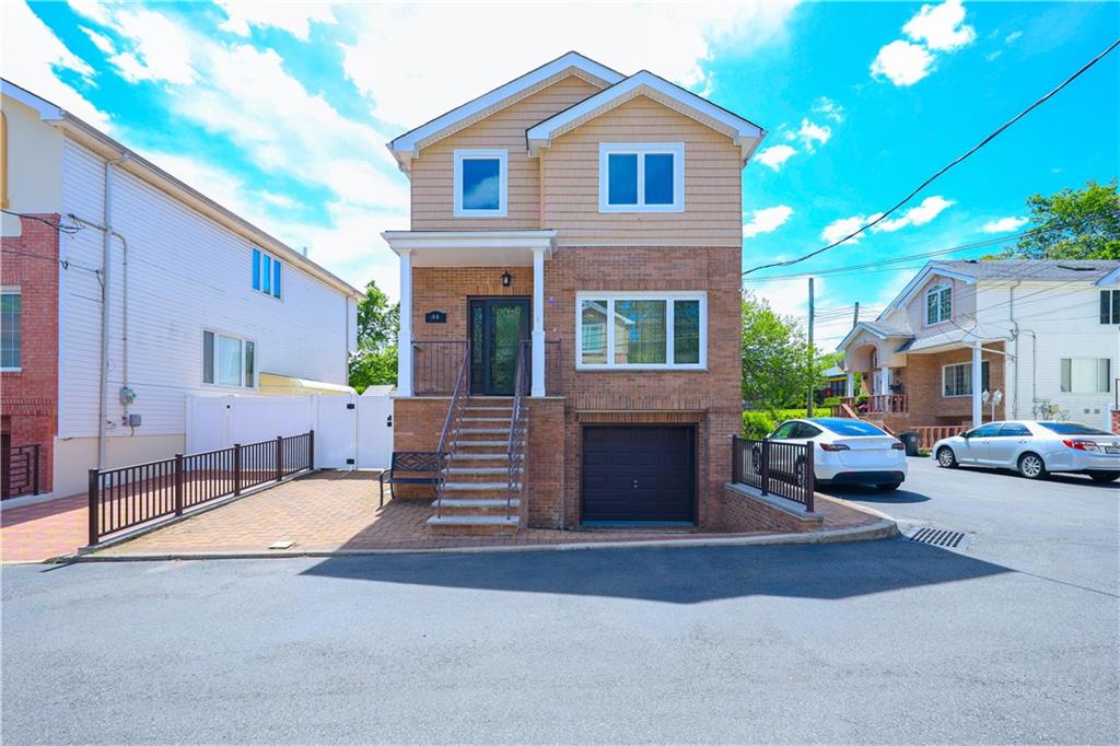 44 Comfort Court Huguenot Staten Island NY 10312