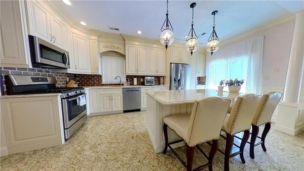 44 Comfort Court Huguenot Staten Island NY 10312