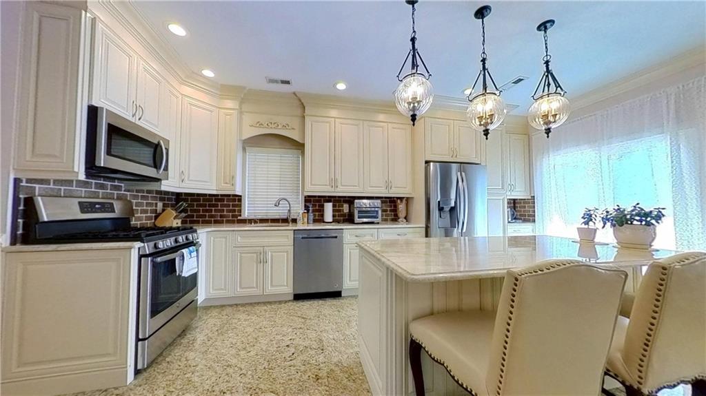 44 Comfort Court Huguenot Staten Island NY 10312
