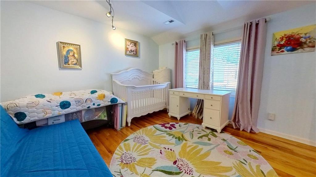 44 Comfort Court Huguenot Staten Island NY 10312