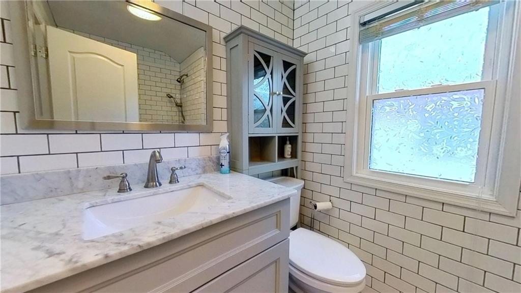 44 Comfort Court Huguenot Staten Island NY 10312