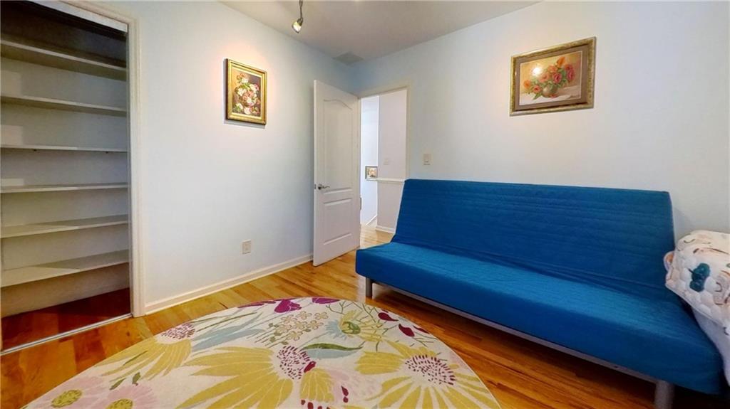44 Comfort Court Huguenot Staten Island NY 10312