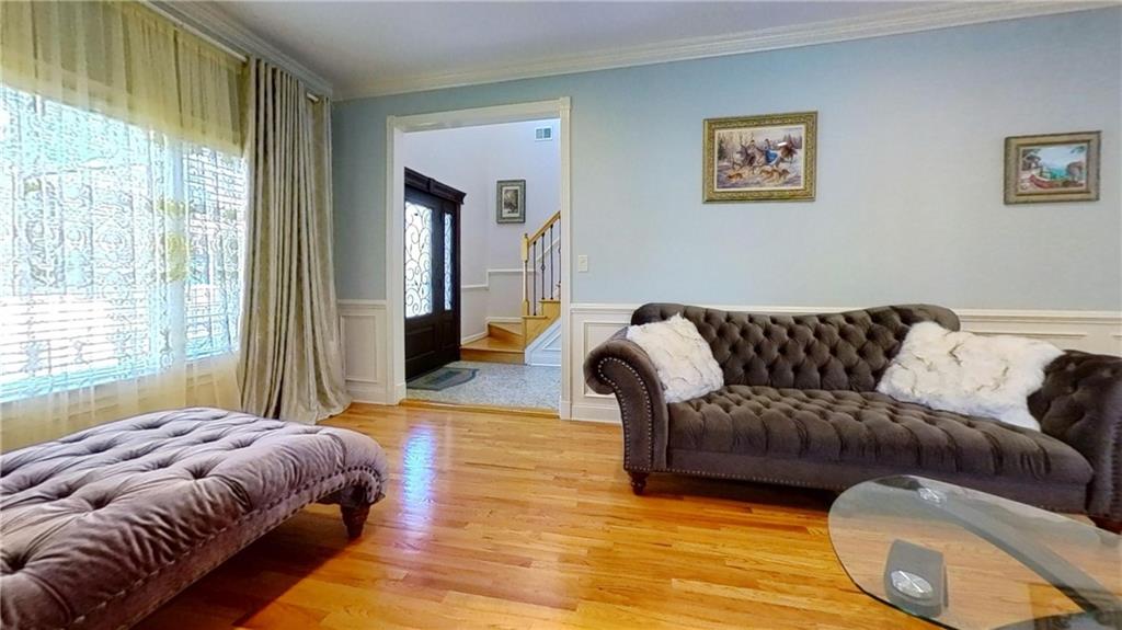 44 Comfort Court Huguenot Staten Island NY 10312