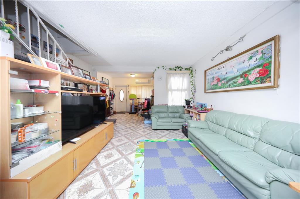 2144 West 6th Street Gravesend Brooklyn NY 11223