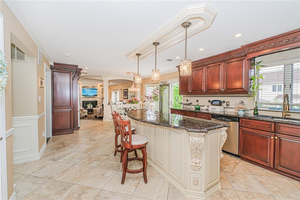 34 Burton Avenue Prince's Bay Staten Island NY 10309