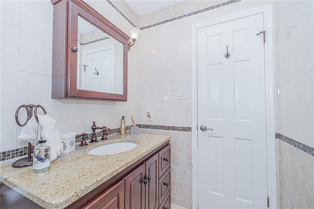 34 Burton Avenue Prince's Bay Staten Island NY 10309