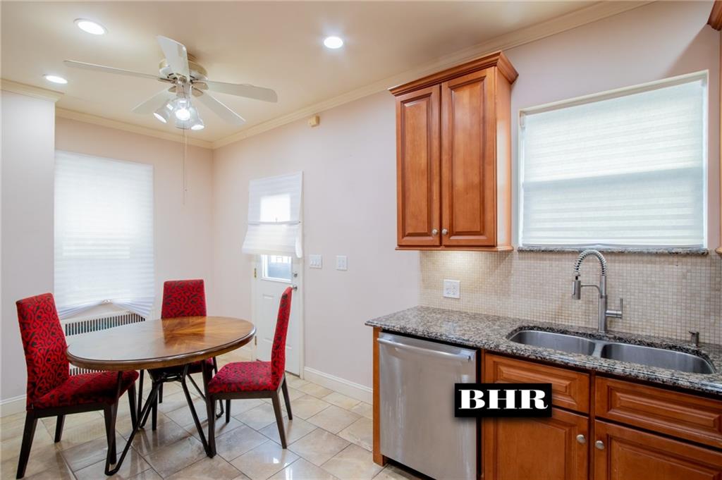 4060 Ocean Avenue Manhattan Beach Brooklyn NY 11235