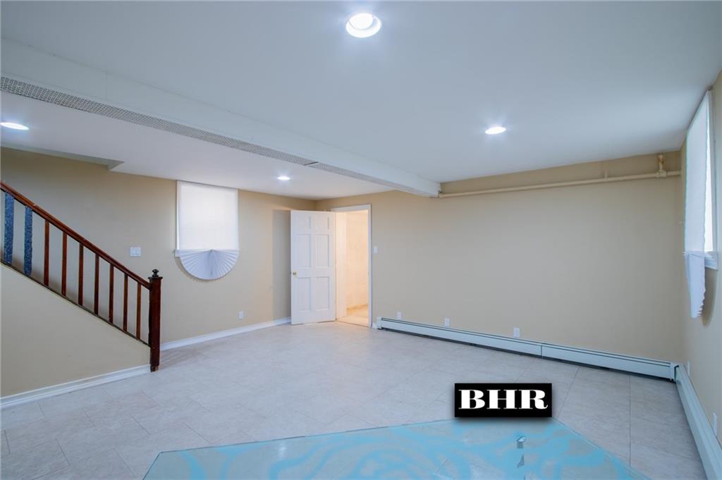 4060 Ocean Avenue Manhattan Beach Brooklyn NY 11235