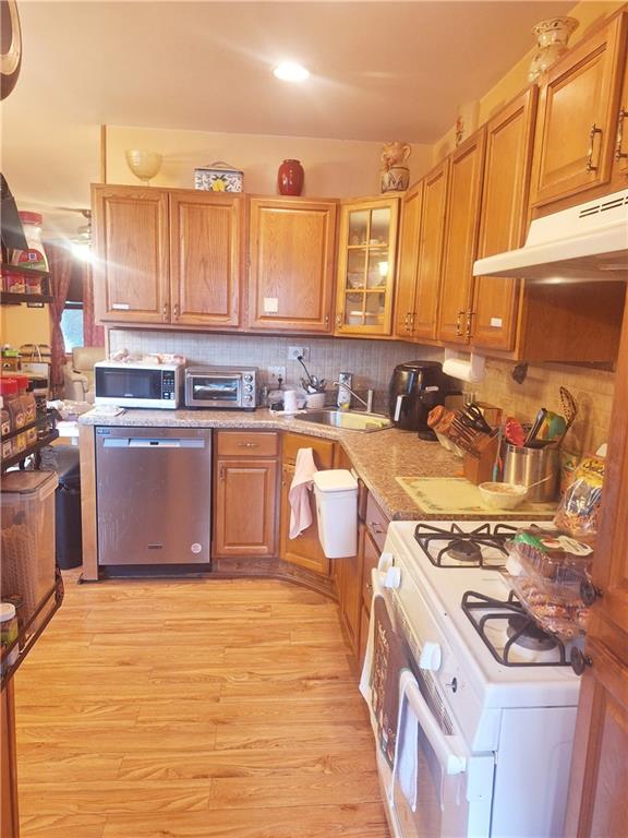 1675 72nd Street Bensonhurst Brooklyn NY 11204
