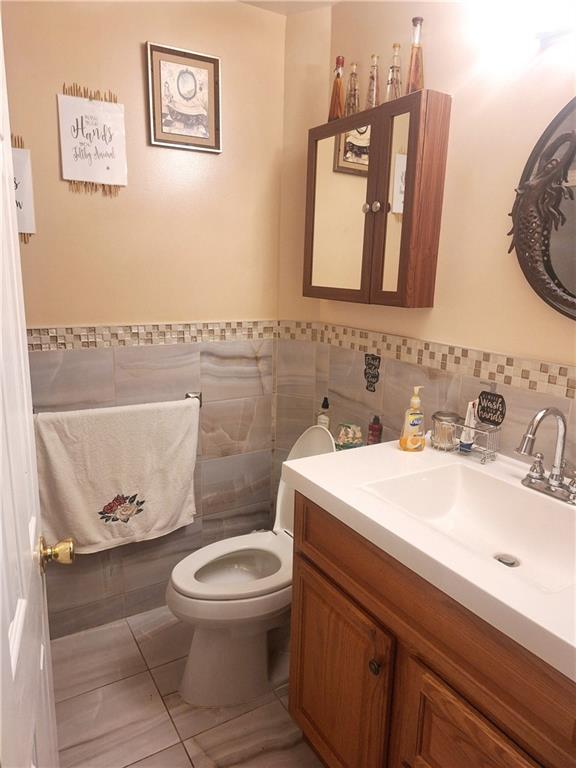 1675 72nd Street Bensonhurst Brooklyn NY 11204