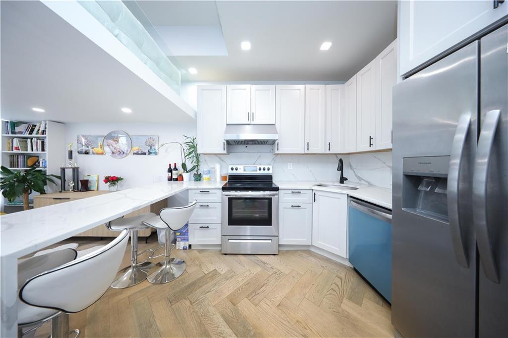 4 Lake Avenue Sheepshead Bay Brooklyn NY 11235