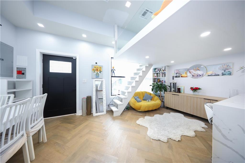 4 Lake Avenue Sheepshead Bay Brooklyn NY 11235
