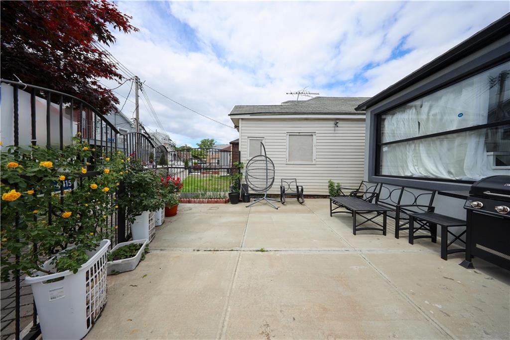 4 Lake Avenue Sheepshead Bay Brooklyn NY 11235