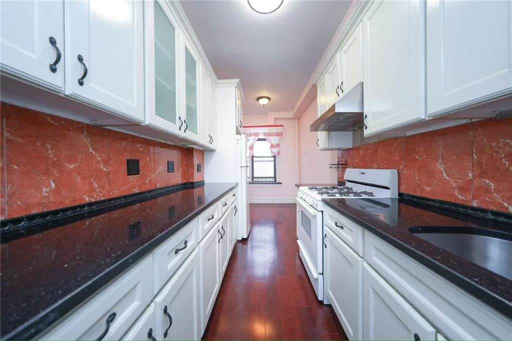 1543 West 1st Street Bensonhurst Brooklyn NY 11204