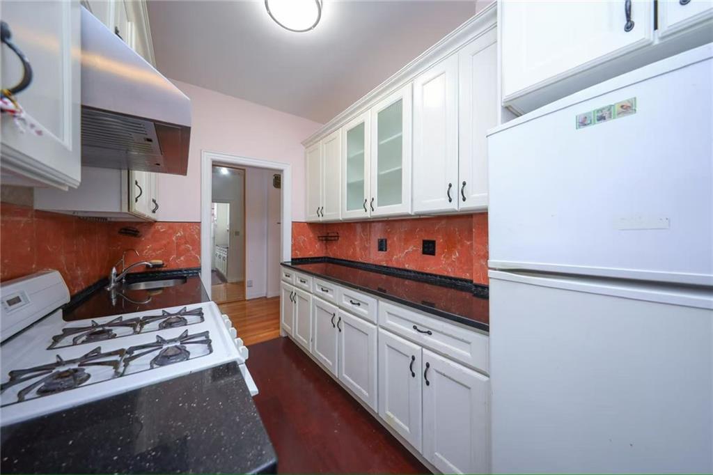 1543 West 1st Street Bensonhurst Brooklyn NY 11204