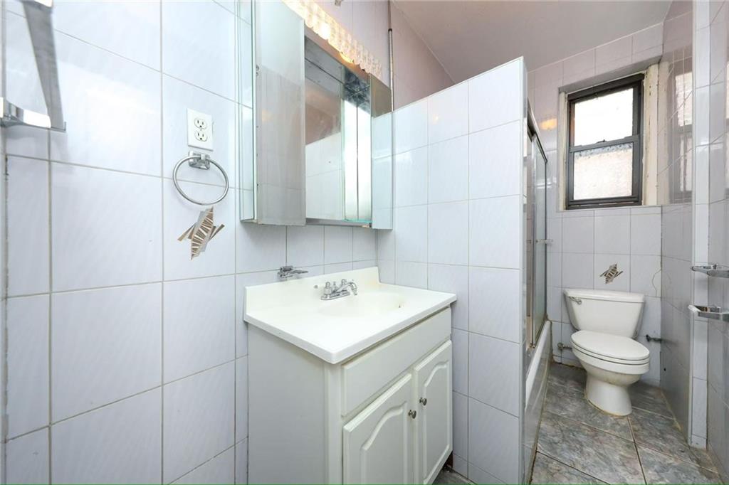 1543 West 1st Street Bensonhurst Brooklyn NY 11204