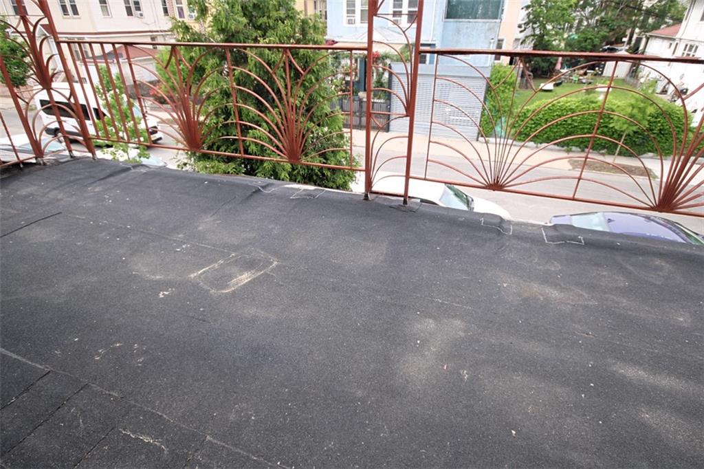 222 Ocean View Avenue Brighton Beach Brooklyn NY 00000