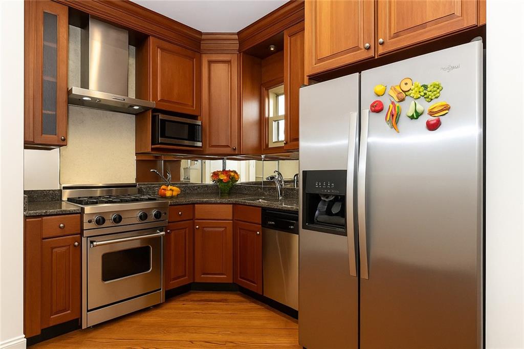 2 Roosevelt Court Sunset Park Brooklyn NY 11232
