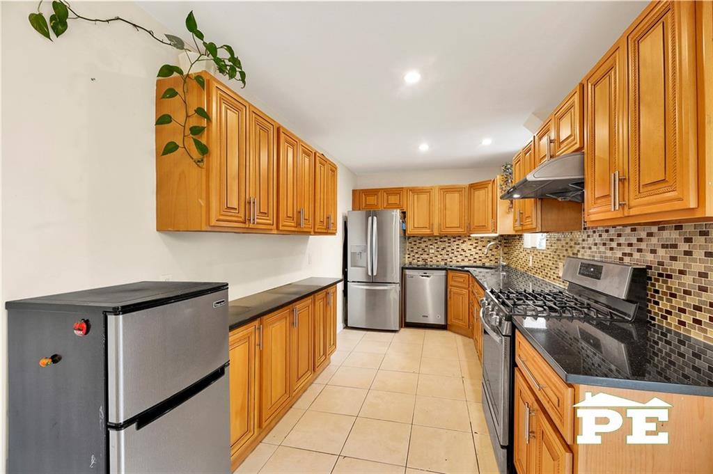 2077 Hendrickson Street Marine Park Brooklyn NY 11234