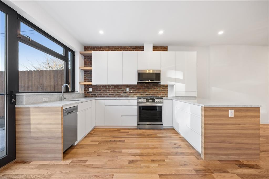 515A 17th Street Windsor Terrace Brooklyn NY 11215