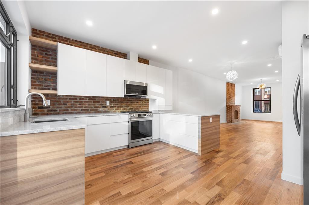 515A 17th Street Windsor Terrace Brooklyn NY 11215