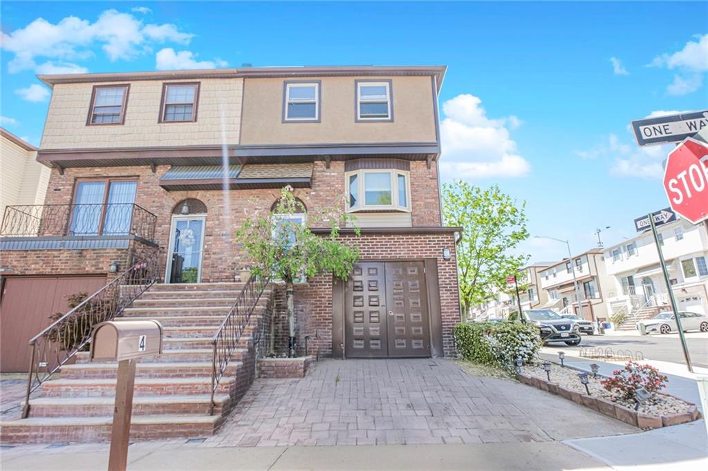 4 Lisa Lane Huguenot Staten Island NY 10312