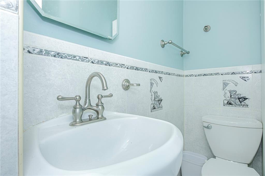 4 Lisa Lane Huguenot Staten Island NY 10312