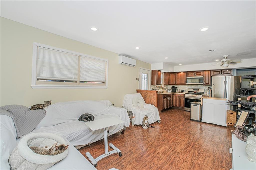 4 Lisa Lane Huguenot Staten Island NY 10312