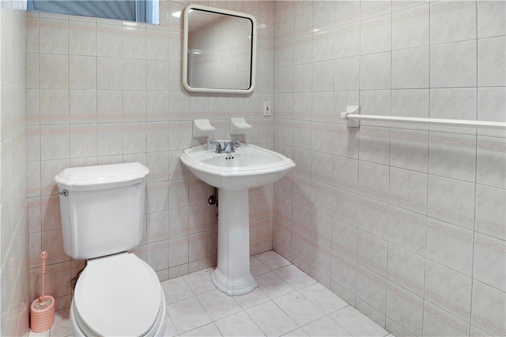 1548 West 8th Street Bensonhurst Brooklyn NY 11204