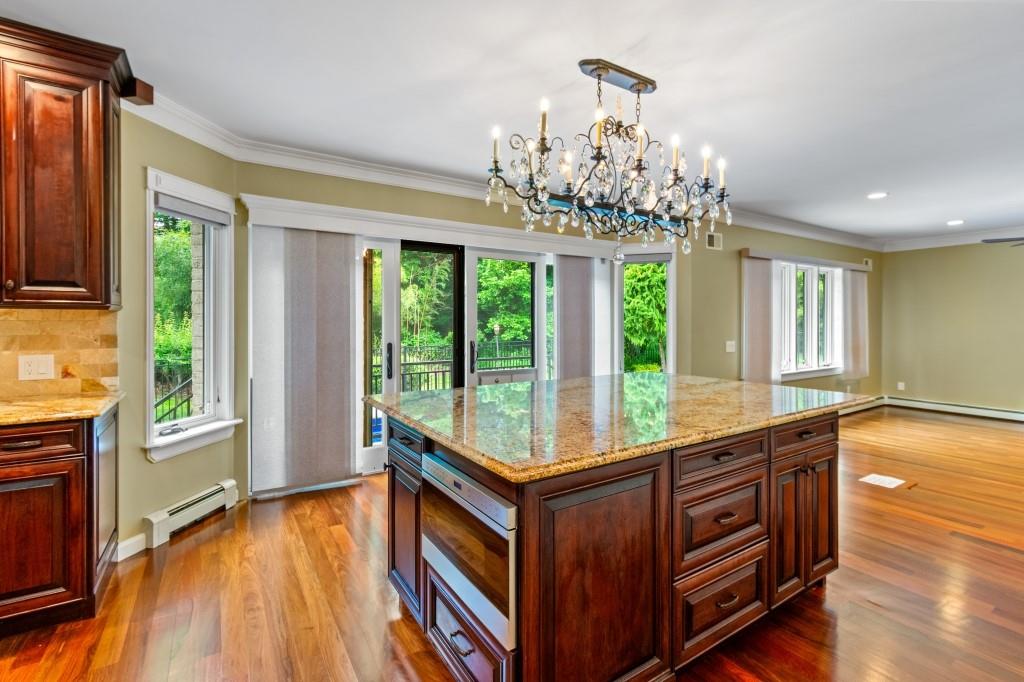 476 Hargold Avenue Pleasant Plains Staten Island NY 10309