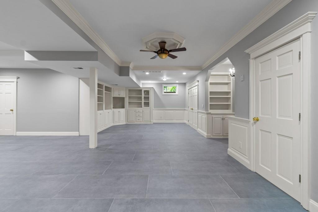 476 Hargold Avenue Pleasant Plains Staten Island NY 10309