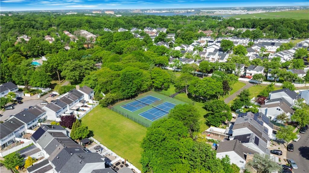 203 Dover Green Huguenot Staten Island NY 10312
