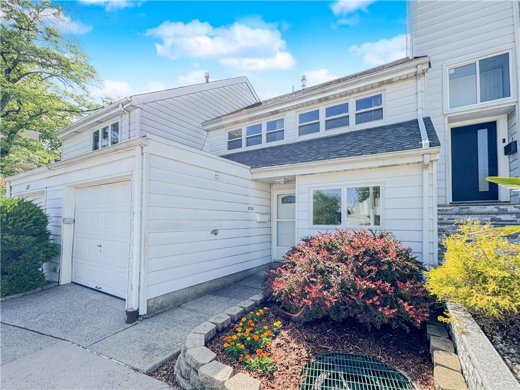 203 Dover Green Huguenot Staten Island NY 10312