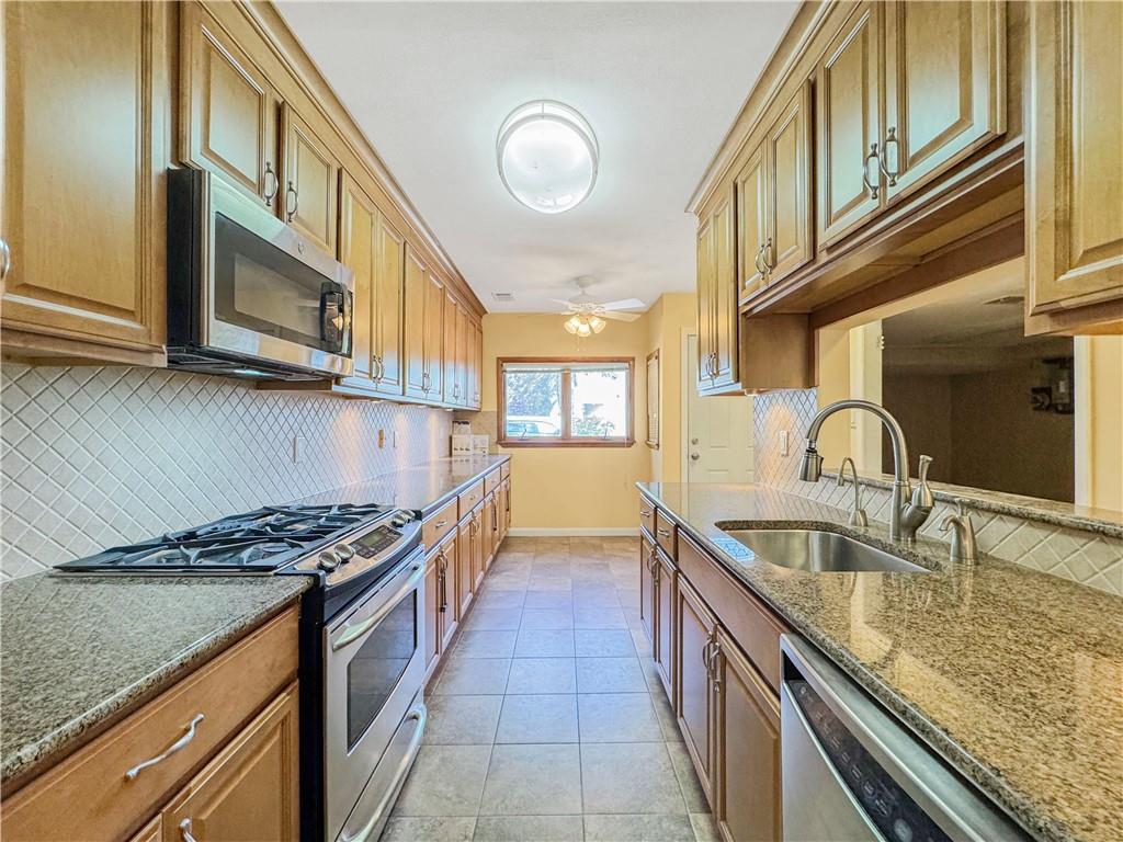 203 Dover Green Huguenot Staten Island NY 10312