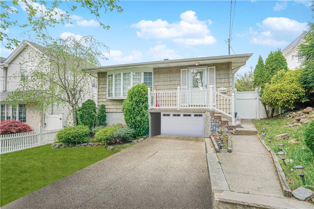 39 Morton Street Richmond Town Staten Island NY 10306