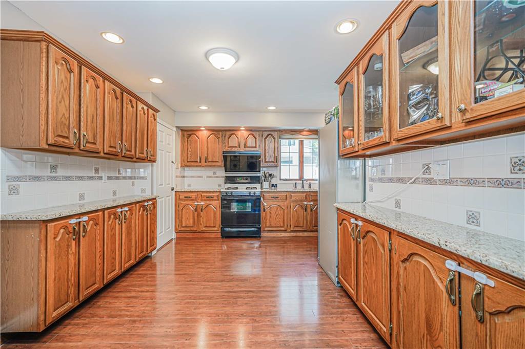 39 Morton Street Richmond Town Staten Island NY 10306