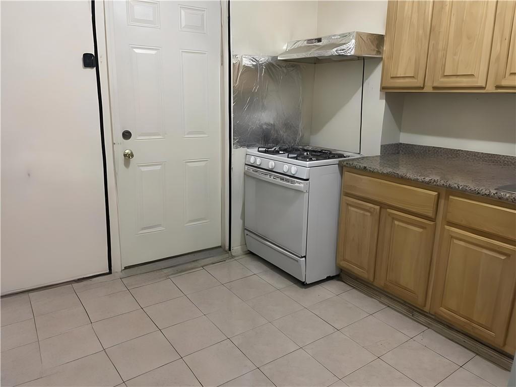 2125 East 9th Street Homecrest Brooklyn NY 11223