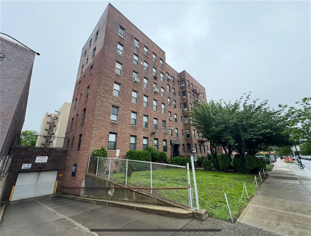 1811 Ocean Parkway Homecrest Brooklyn NY 11223