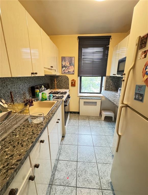 1811 Ocean Parkway Homecrest Brooklyn NY 11223