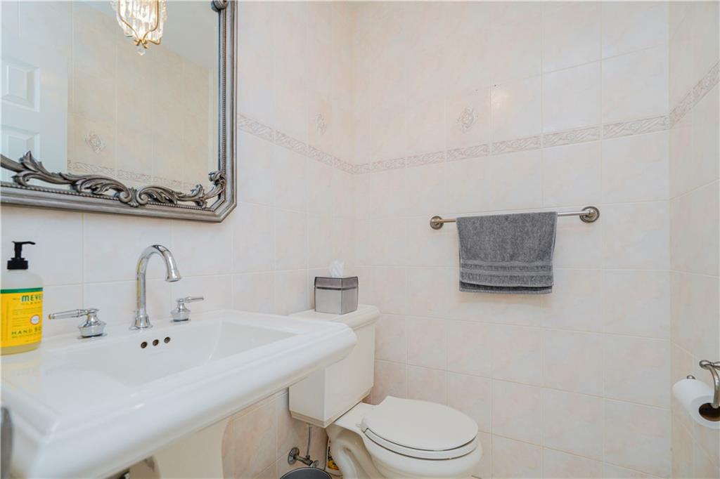 237 Swinnerton Street Tottenville Staten Island NY 10307