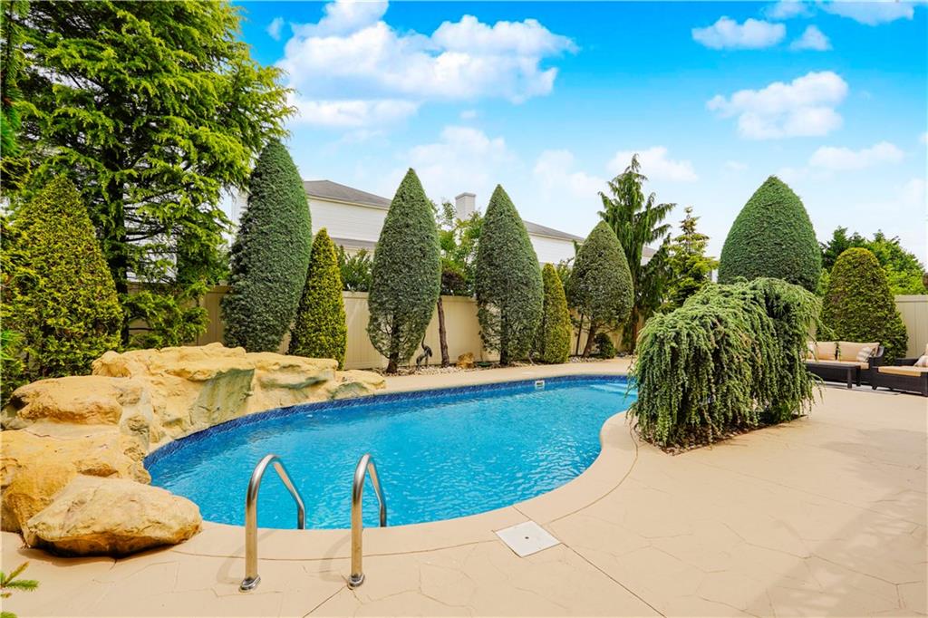 237 Swinnerton Street Tottenville Staten Island NY 10307