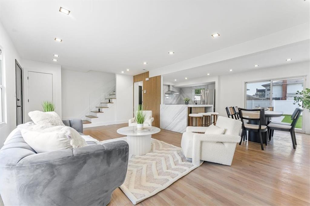 191-06 102nd Avenue Hollis Queens NY 11423