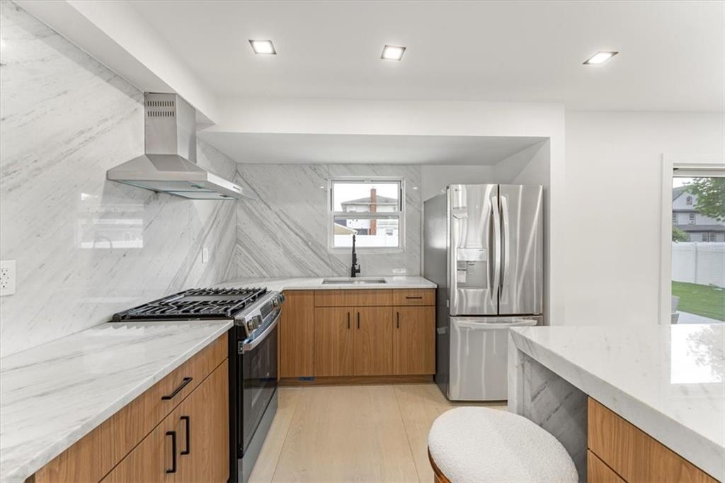 191-06 102nd Avenue Hollis Queens NY 11423
