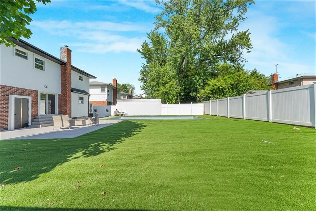 191-06 102nd Avenue Hollis Queens NY 11423