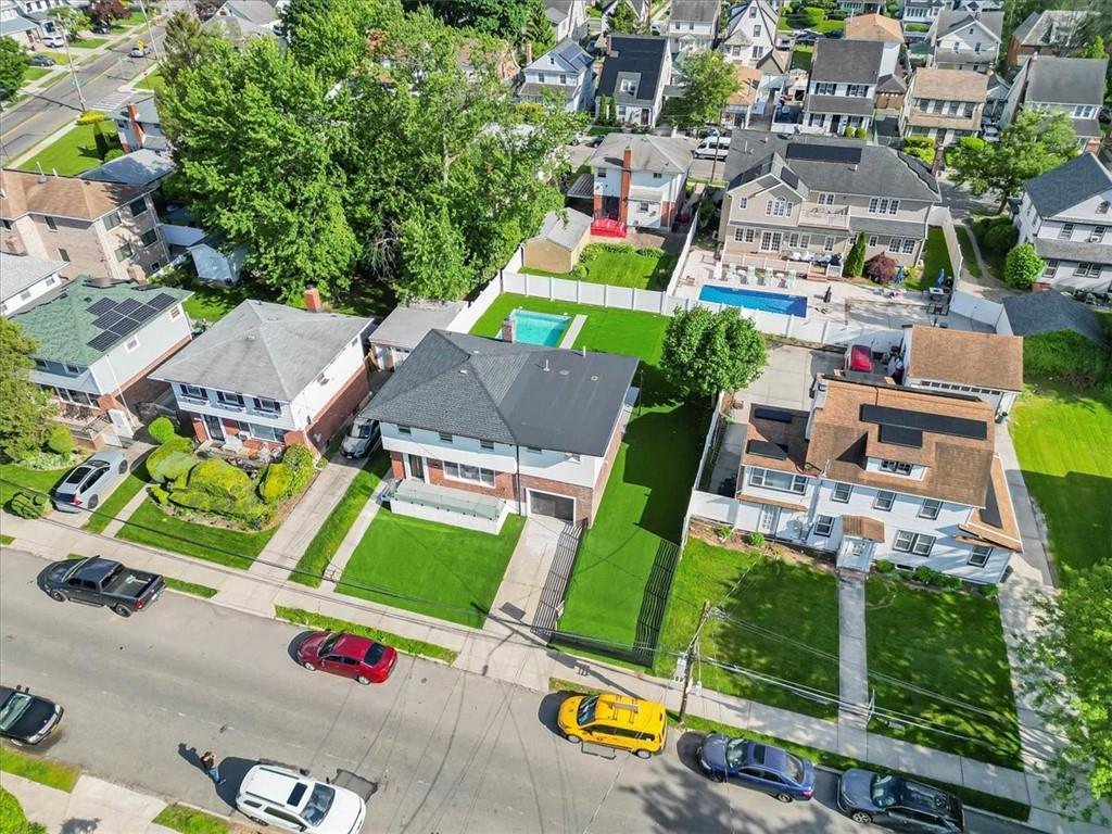191-06 102nd Avenue Hollis Queens NY 11423
