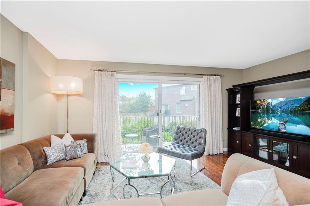 282 Grasmere Drive Grasmere Staten Island NY 10305